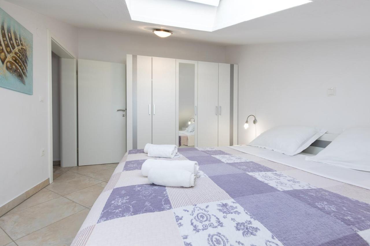 Apartmani Alma Punat Exterior photo