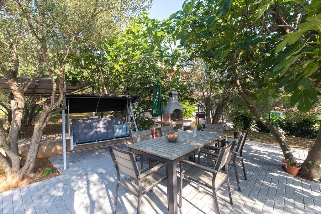 Apartmani Alma Punat Exterior photo